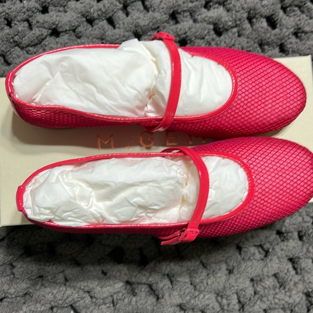 Brand new M. Gemi Italian made mesh ballet flats.